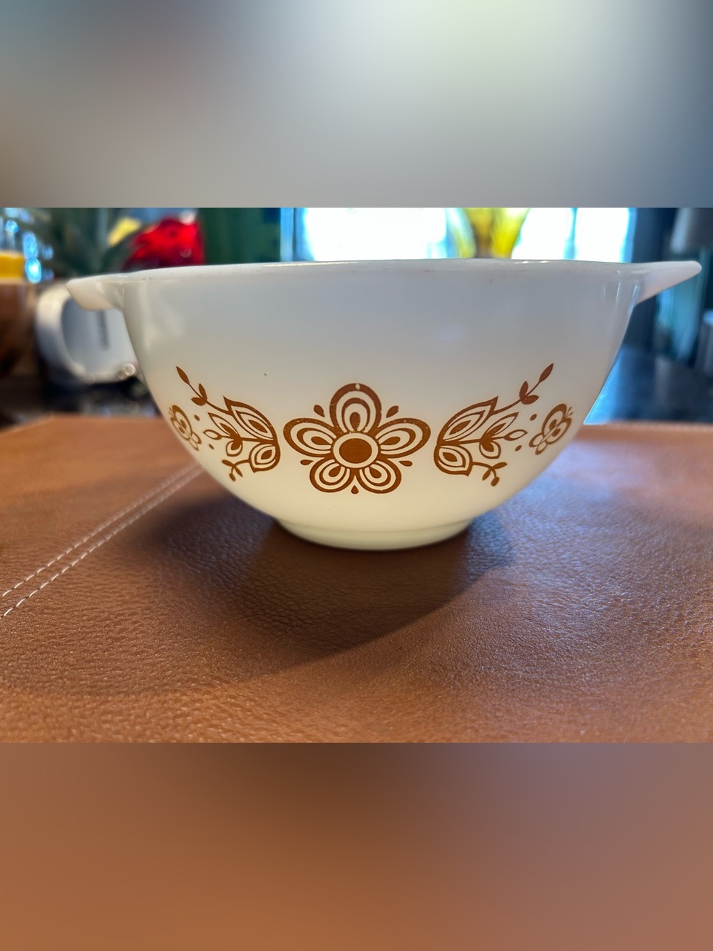 Vintage Pyrex Butterfly Gold 441 Cinderella small mixing bowl